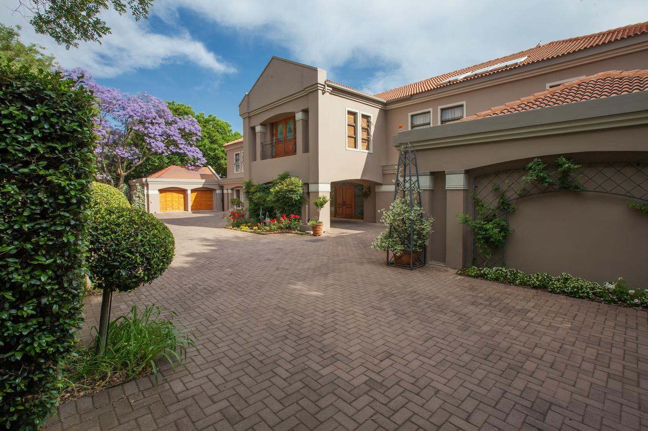 58 On Hume Bed and Breakfast Johannesburg Buitenkant foto
